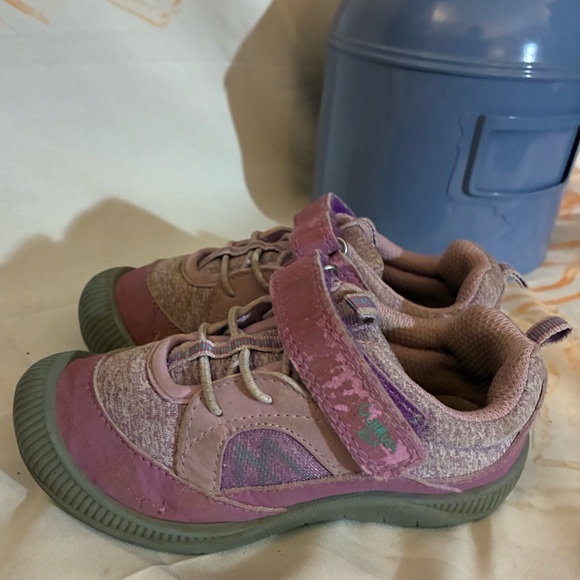 Bundle of Pink and Purple Toddler Girls Shoes - Picture 13 of 16